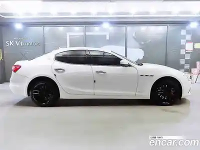 Maserati Ghibli 2019 3.0 автомат (гидро), миниатюра 3