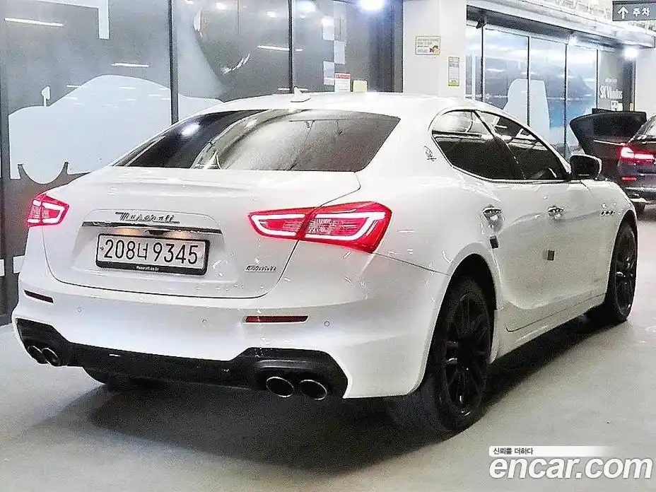 Maserati Ghibli 2019 3.0 автомат (гидро), фото 4
