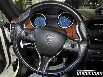 Maserati Ghibli 2019 3.0 автомат (гидро), миниатюра 8