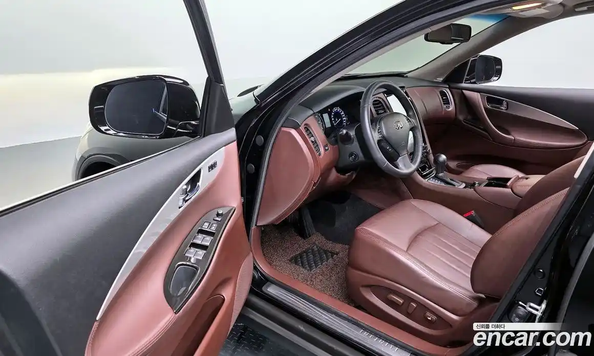 Infiniti QX50 2017 3.7 автомат (гидро), фото 13 Infiniti QX50 2017 3.7 автомат (гидро), фото 13