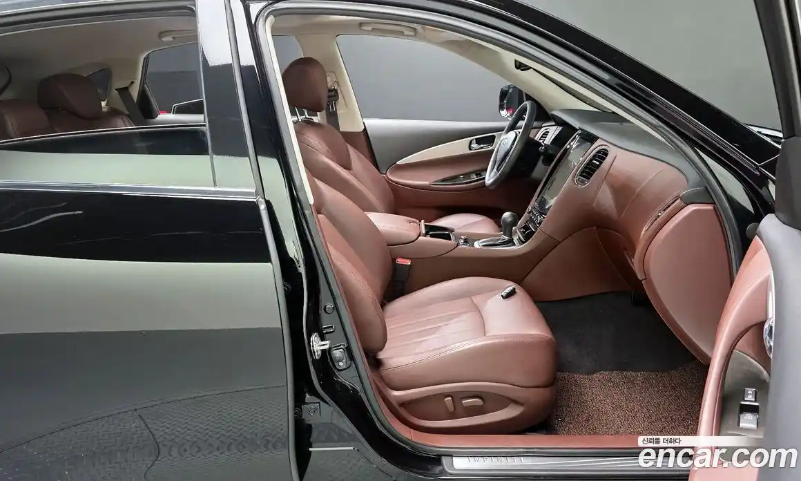 Infiniti QX50 2017 3.7 автомат (гидро), фото 16 Infiniti QX50 2017 3.7 автомат (гидро), фото 16
