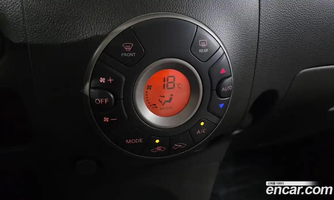 Nissan Cube 2014 1.8 автомат (гидро), фото 17 Nissan Cube 2014 1.8 автомат (гидро), фото 17