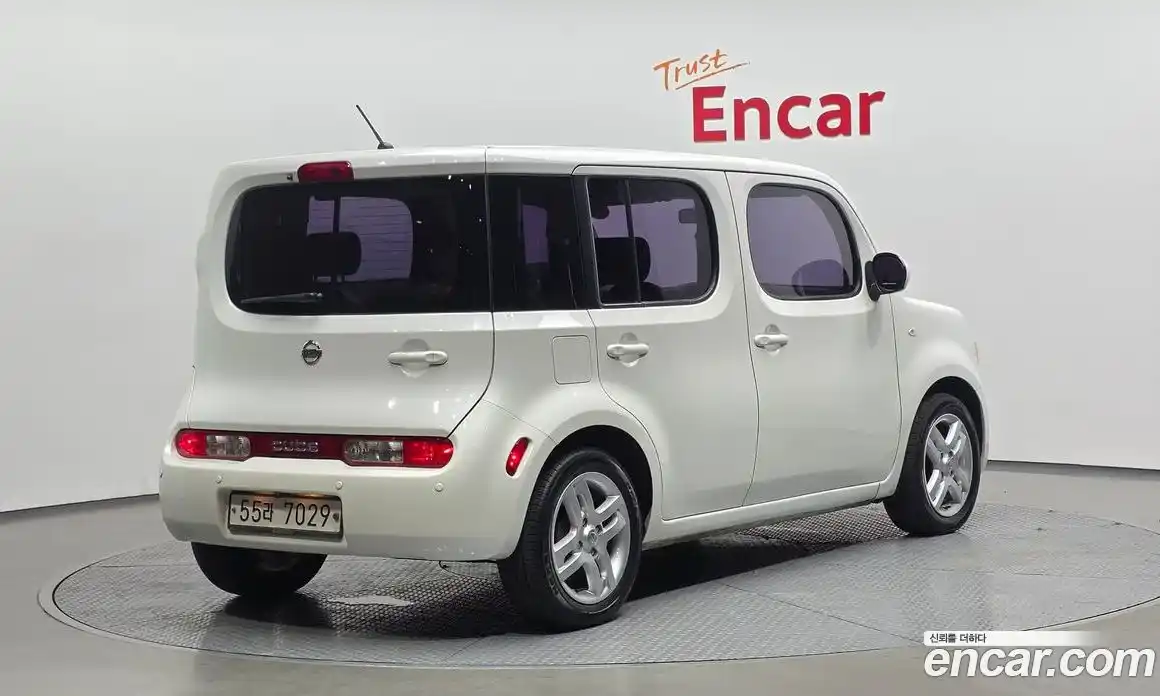 Nissan Cube 2014 1.8 автомат (гидро), фото 2 Nissan Cube 2014 1.8 автомат (гидро), фото 2