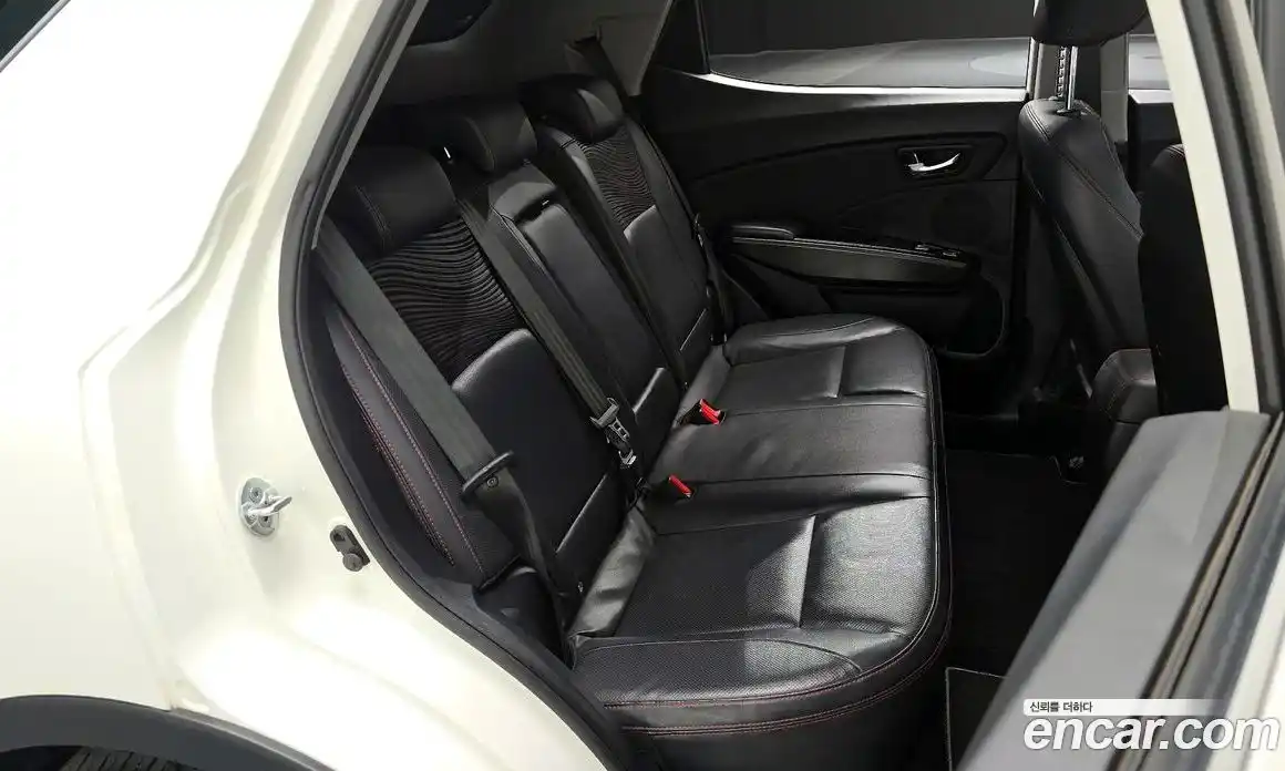 SsangYong TIBOLI 2016 1.6 автомат (гидро), фото 12