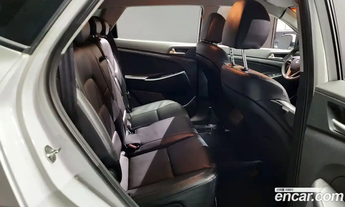 Hyundai Tucson 2020 1.6 автомат (гидро), фото 12