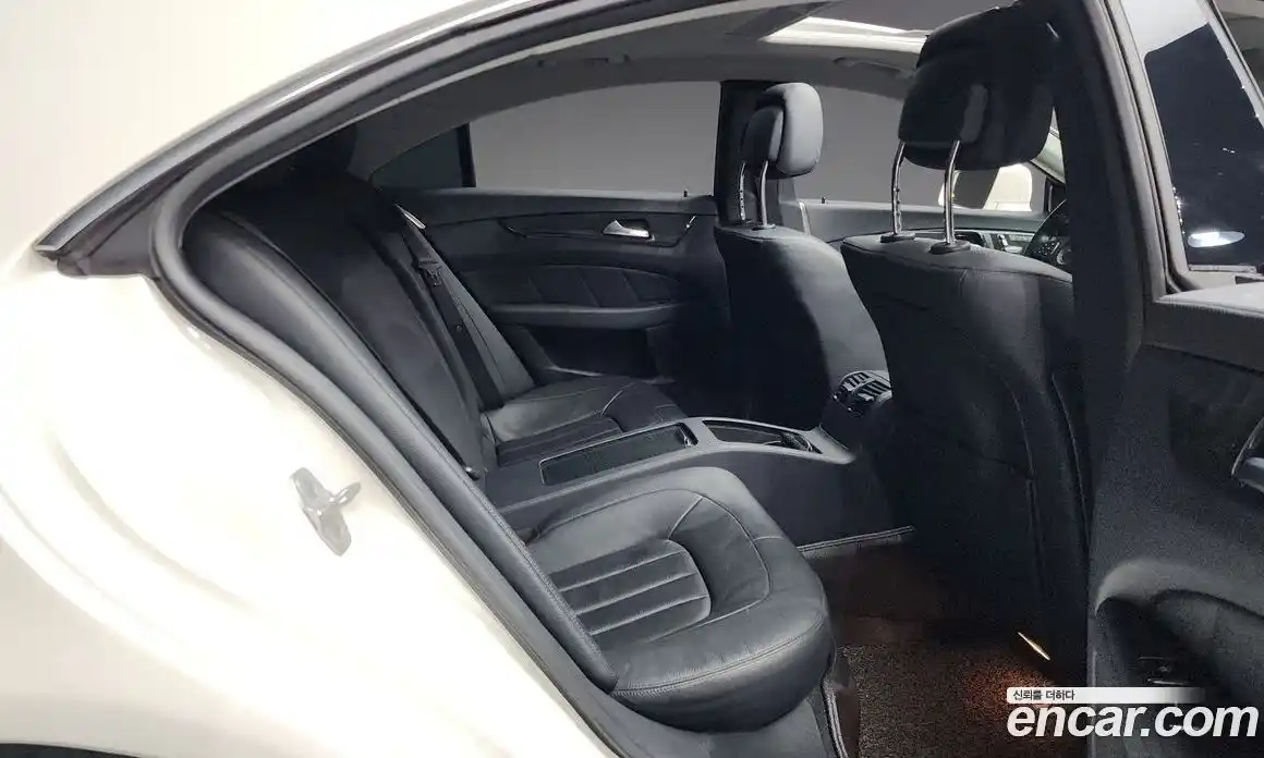 Mercedes-Benz CLS-Class 2016 2.1 гидро, фото 12 Mercedes-Benz CLS-Class 2016 2.1 гидро, фото 12
