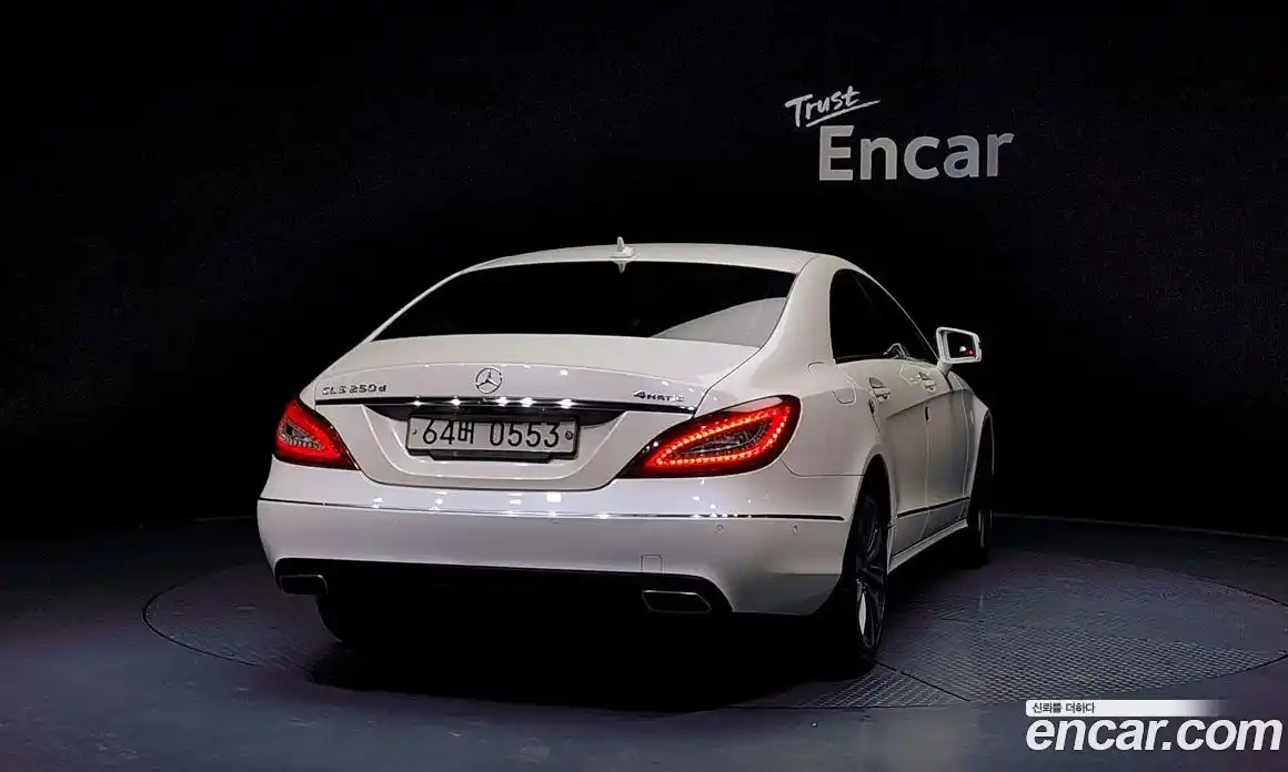 Mercedes-Benz CLS-Class 2016 2.1 гидро, фото 4 Mercedes-Benz CLS-Class 2016 2.1 гидро, фото 4