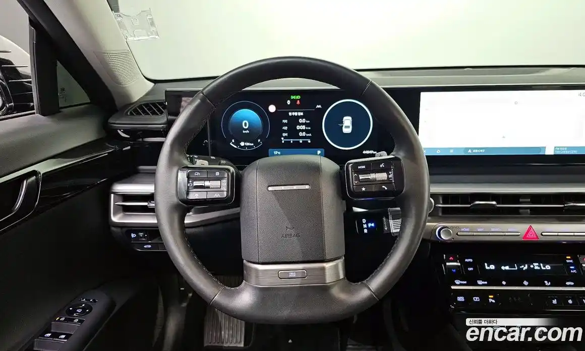 Hyundai Grandeur 2023 2.5 автомат (гидро), фото 12