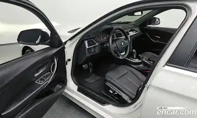 BMW 3 серия 2015 2.0 автомат (гидро), миниатюра 11