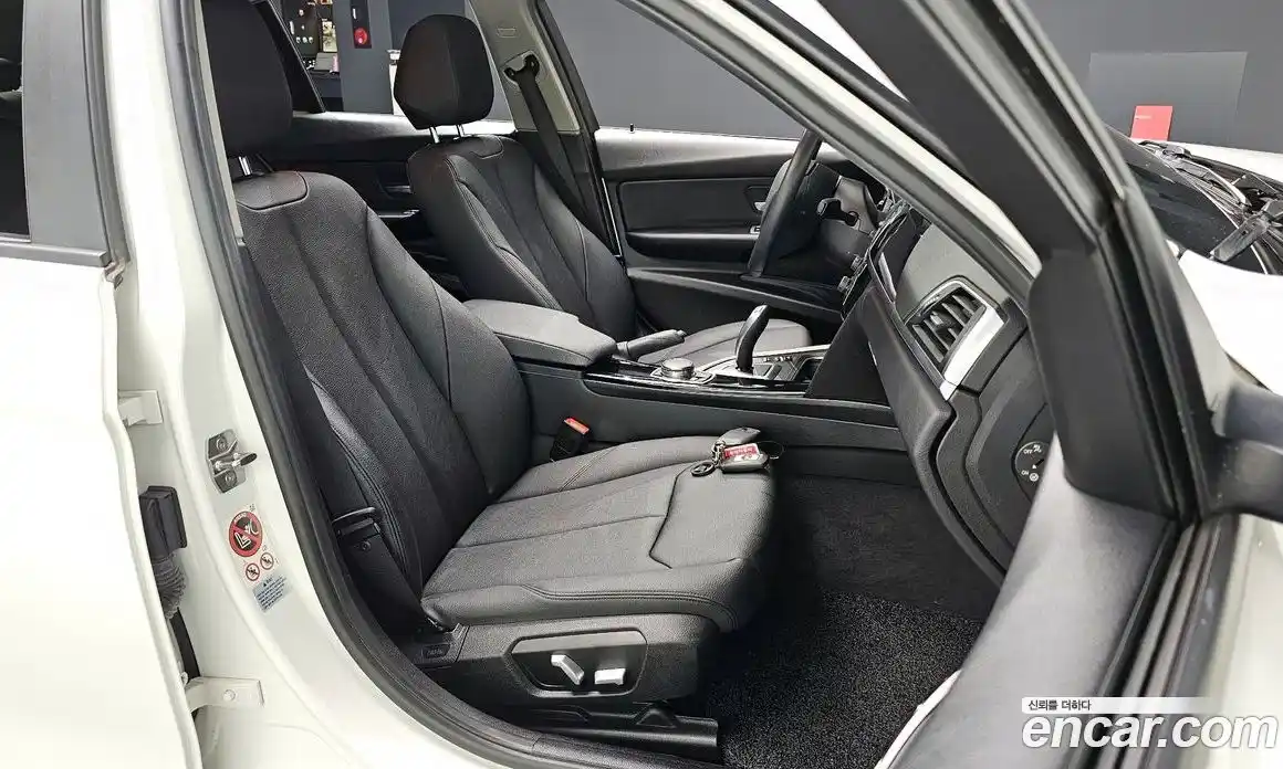 BMW 3 серия 2015 2.0 автомат (гидро), фото 10