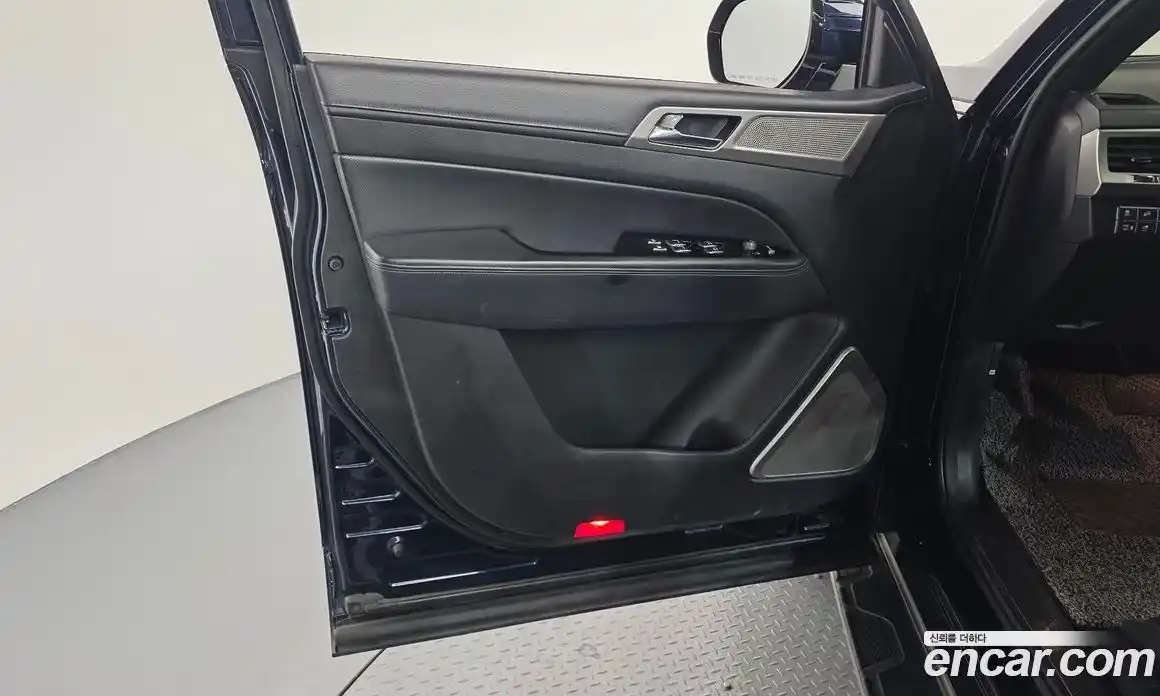 SsangYong Rexton 2017 2.2 автомат (гидро), фото 15