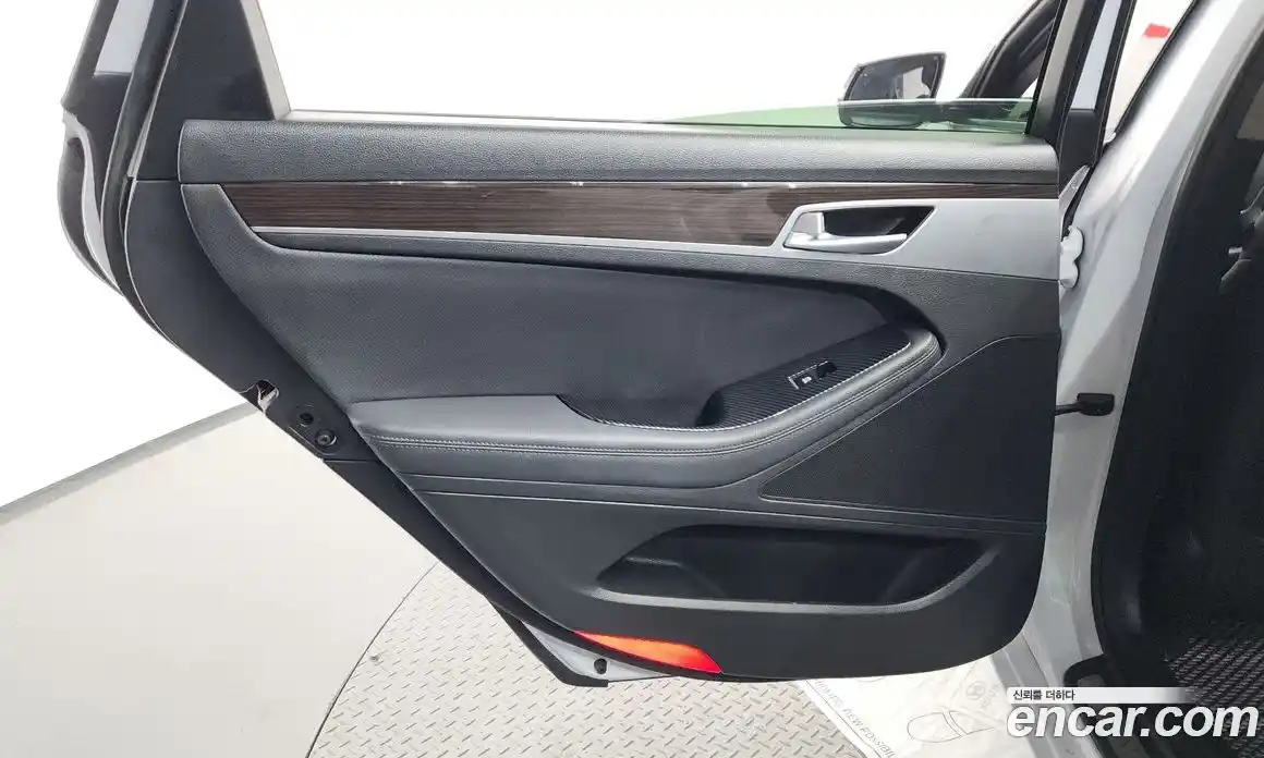 Genesis G80 2016 3.3 автомат (гидро), фото 15