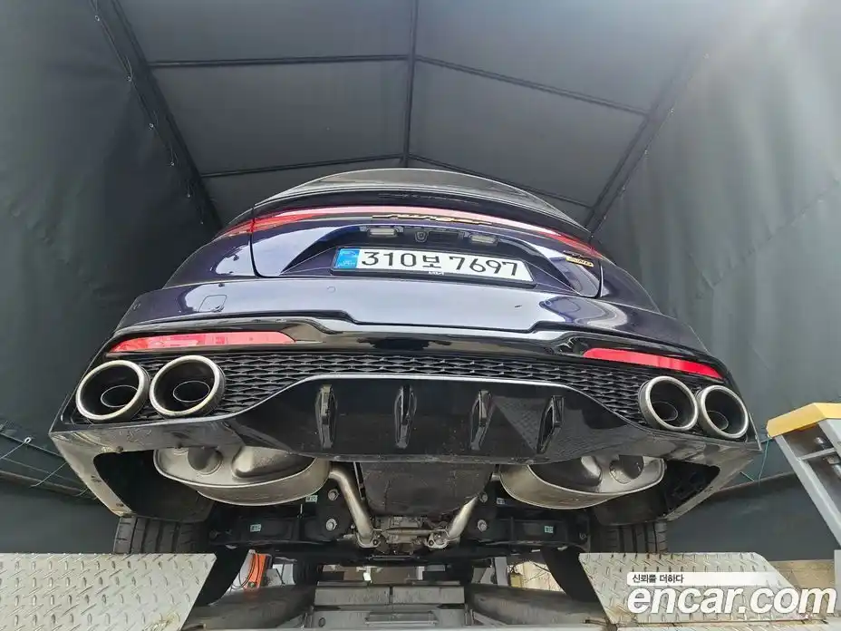 Kia Stinger 2021 3.3 автомат (гидро), фото 35