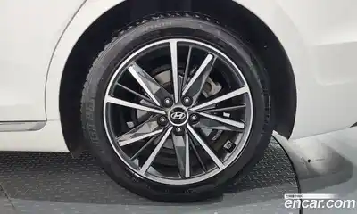 Hyundai Grandeur 2020 2.5 автомат (гидро), миниатюра 6