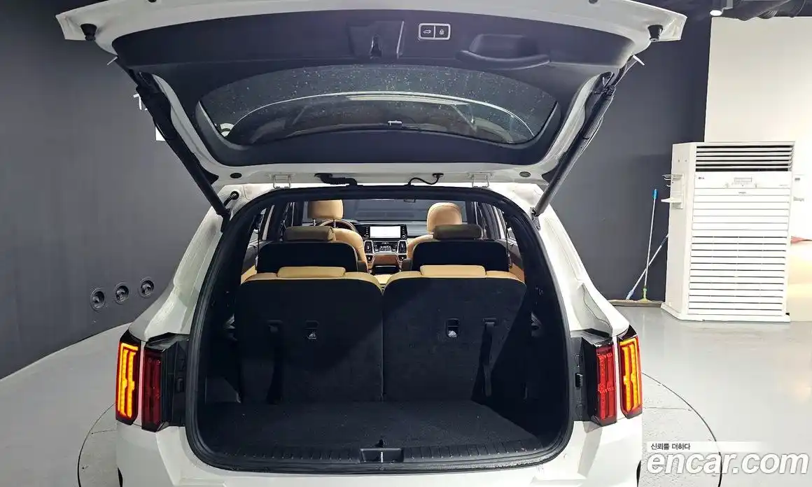 Kia Sorento 2022 1.6 автомат (гидро), фото 26