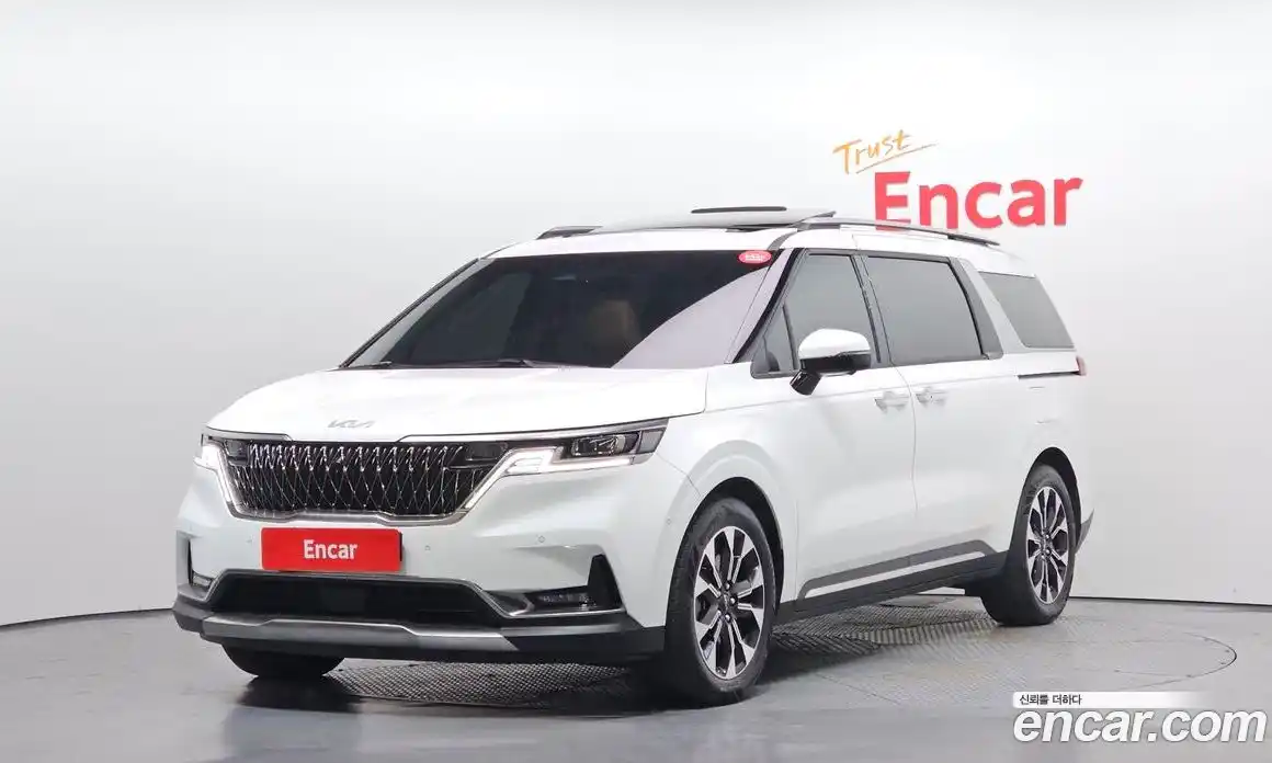 Kia Carnival 2023 2.2 автомат (гидро), фото 1