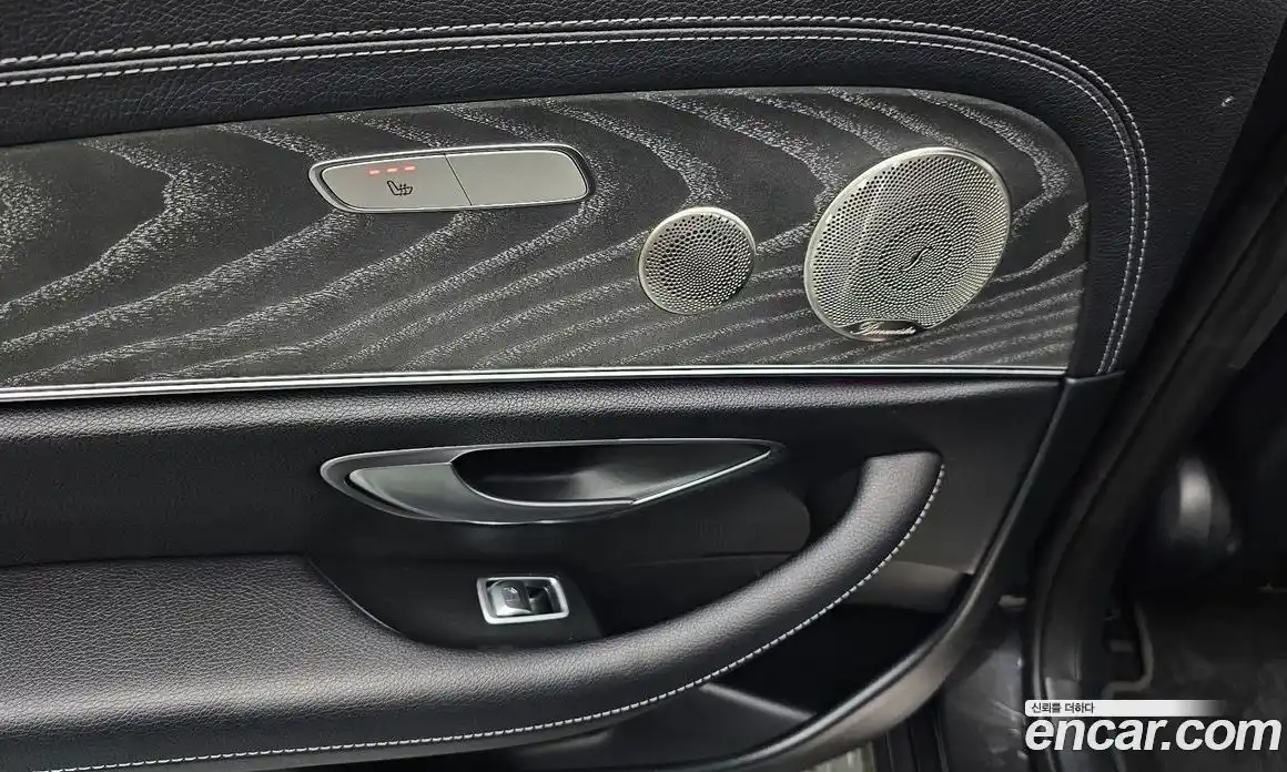 Mercedes-Benz E-Class 2022 2.0 автомат (гидро), фото 25