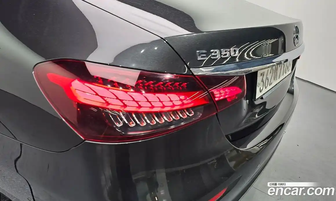 Mercedes-Benz E-Class 2022 2.0 автомат (гидро), фото 9
