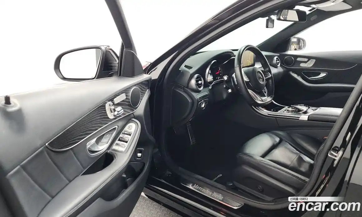 Mercedes-Benz C-Class 2016 2.0 гидро, фото 10 Mercedes-Benz C-Class 2016 2.0 гидро, фото 10