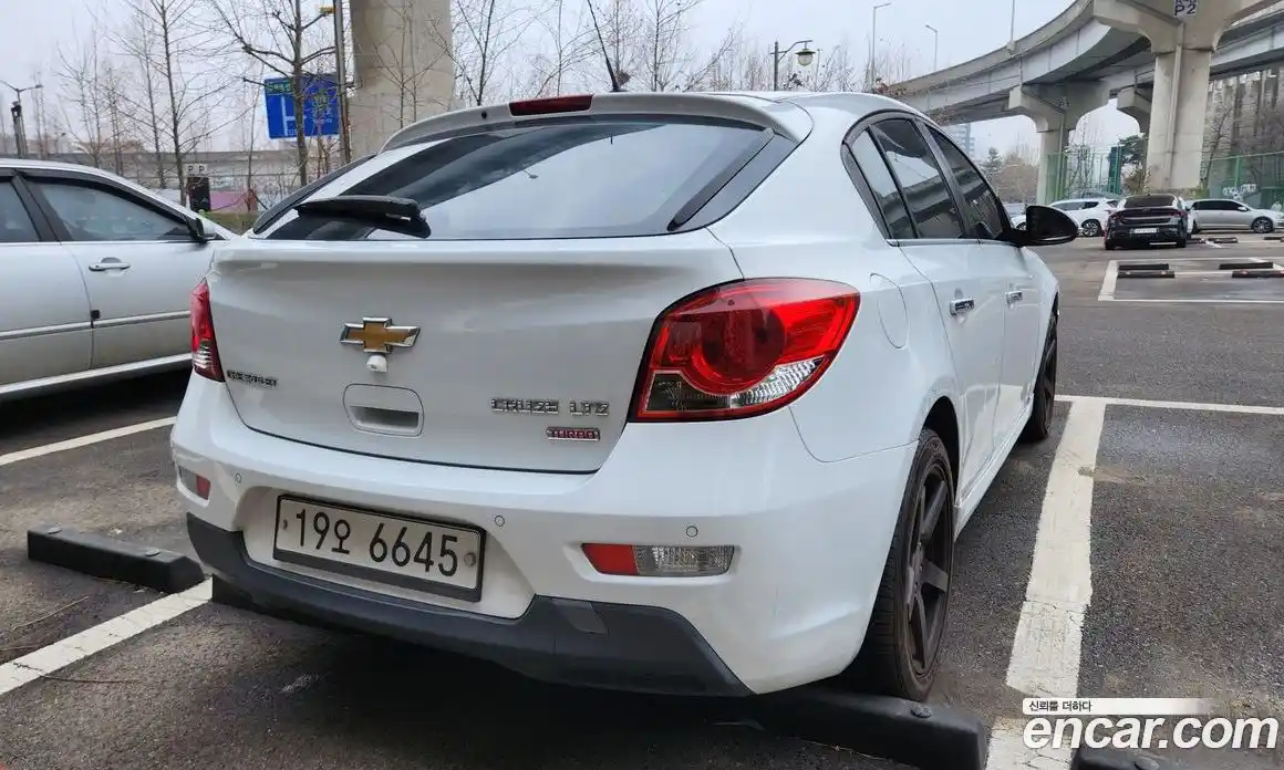 Chevrolet Cruze 2014 1.4 автомат (гидро), фото 2