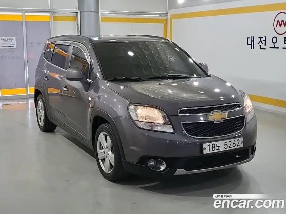 Chevrolet Orlando 2011 2.0 автомат (гидро), фото 2