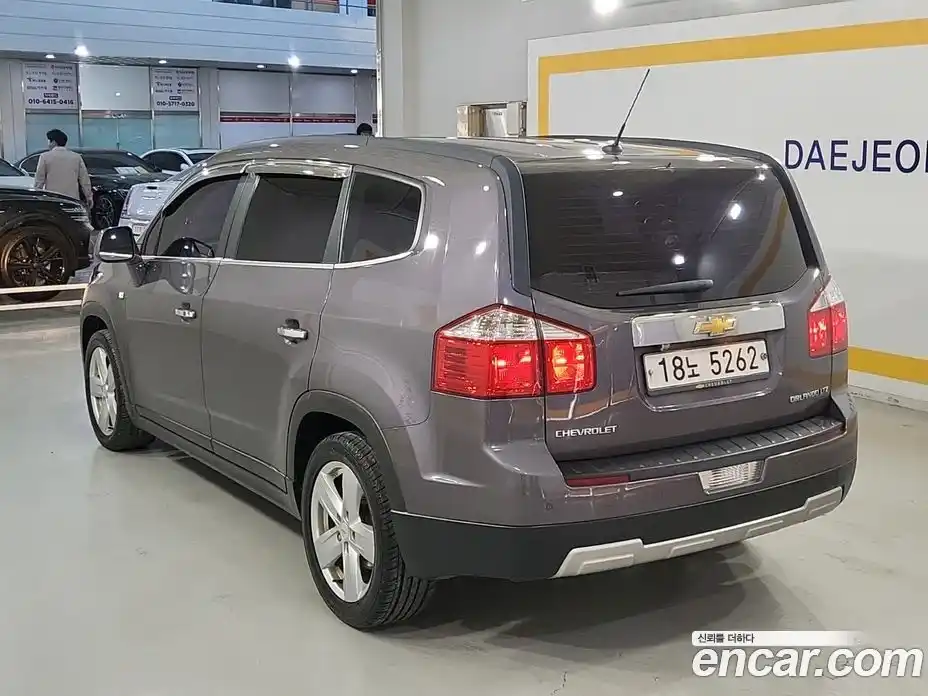Chevrolet Orlando 2011 2.0 автомат (гидро), фото 4