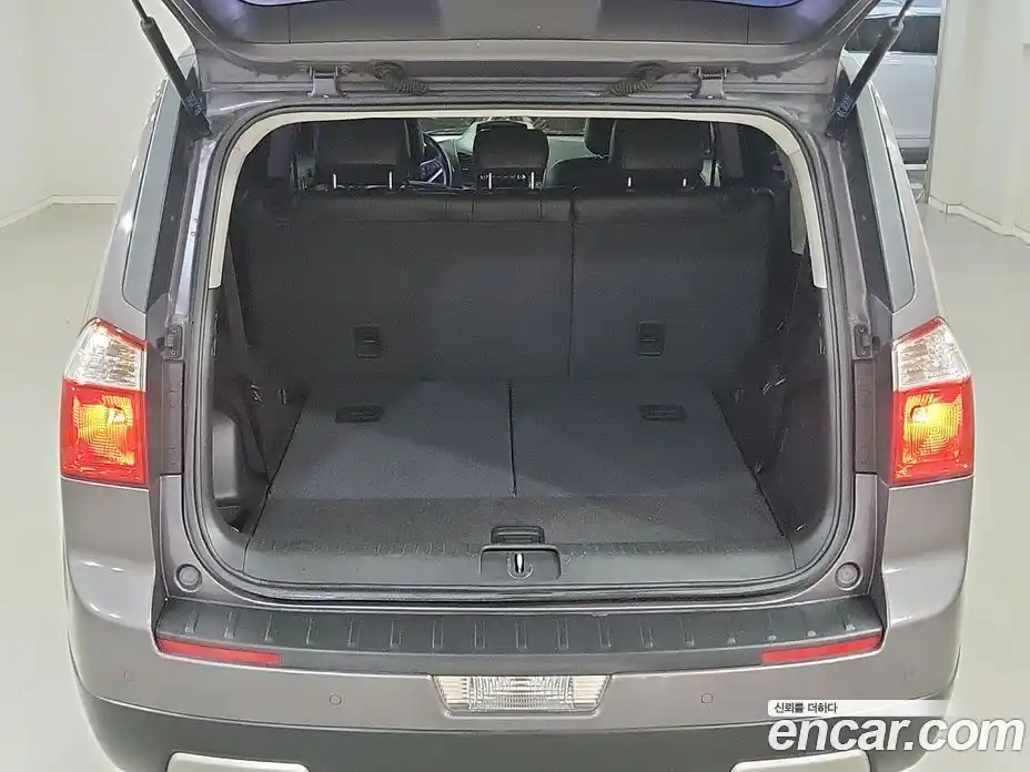 Chevrolet Orlando 2011 2.0 автомат (гидро), фото 5