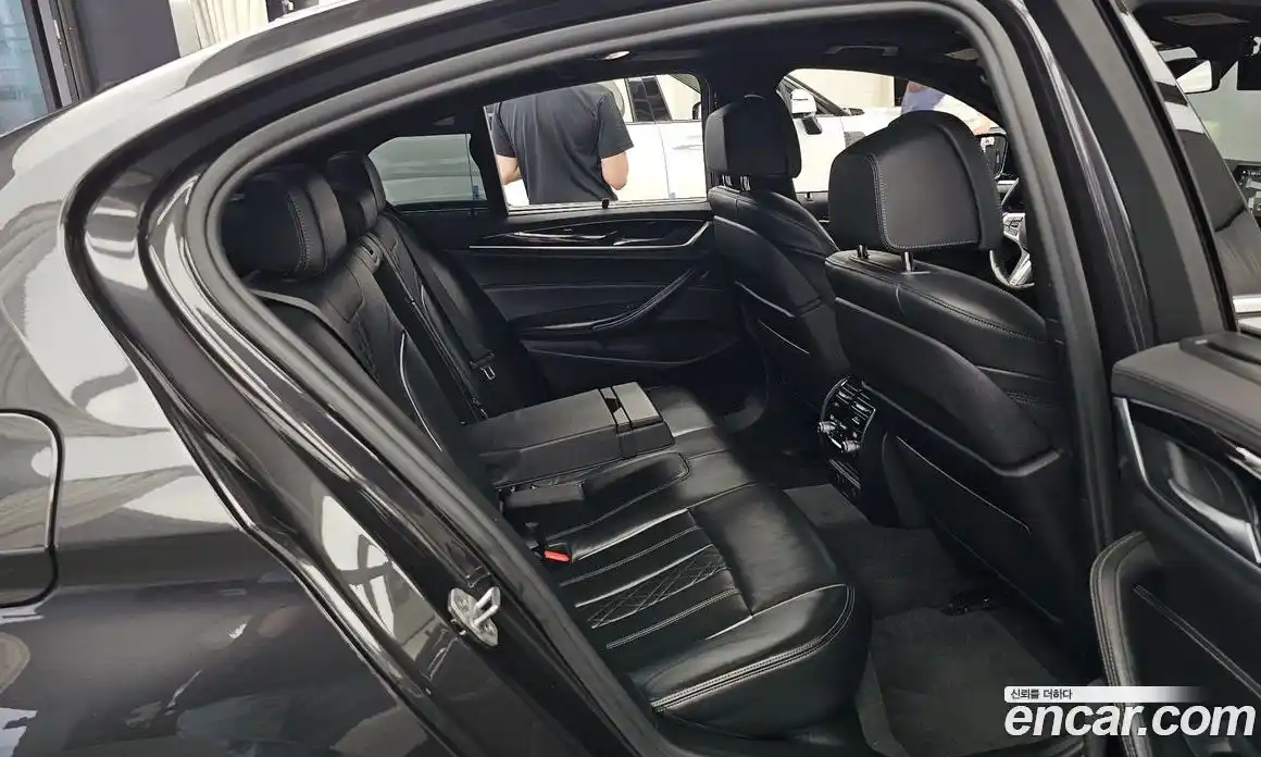 BMW 5 серия 2018 2.0 автомат (гидро), фото 18