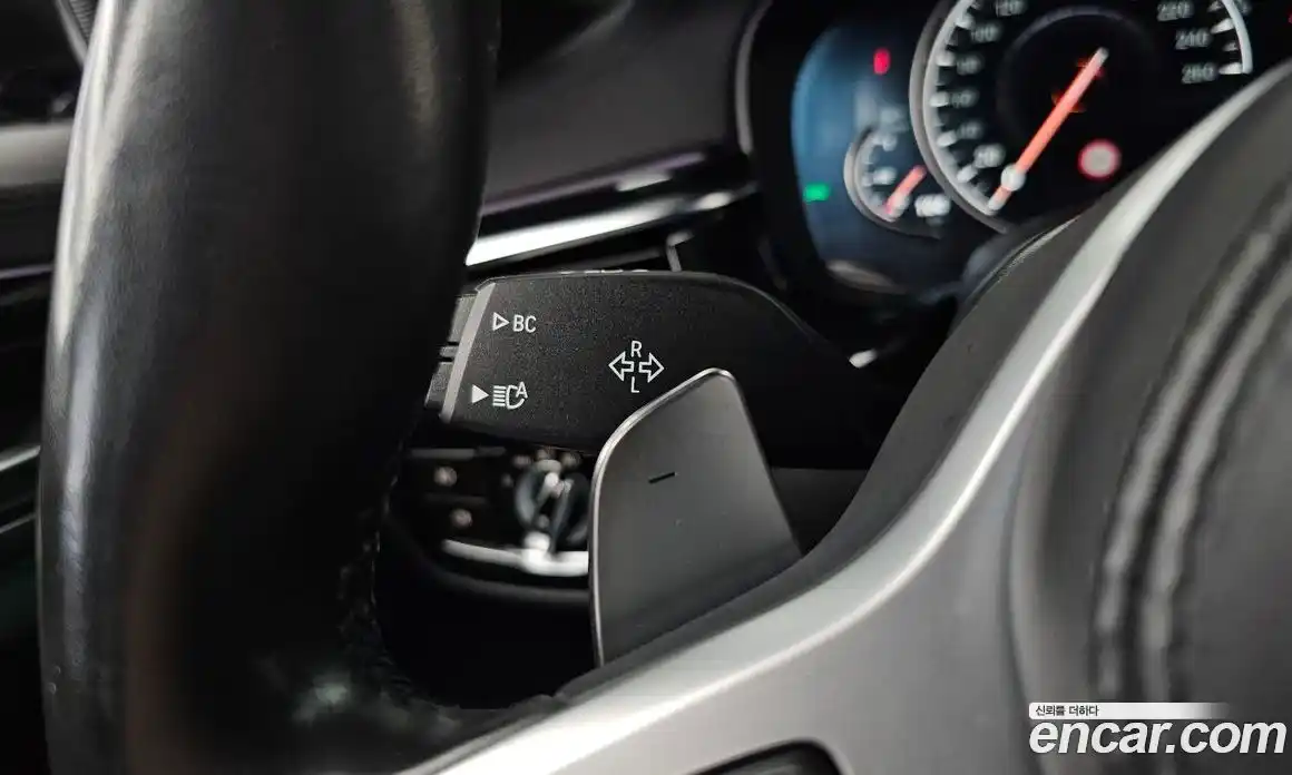 BMW 5 серия 2018 2.0 автомат (гидро), фото 28