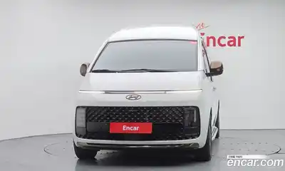 Hyundai Staria 2023 2.2 автомат (гидро), миниатюра 3