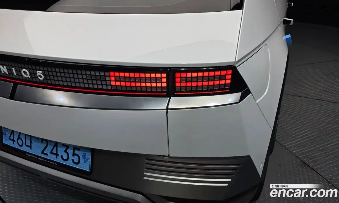 Hyundai Ioniq 5 2022 0.1 автомат (гидро), фото 9