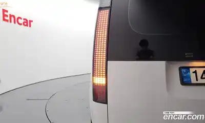 Hyundai Staria 2022 2.2 автомат (гидро), миниатюра 9