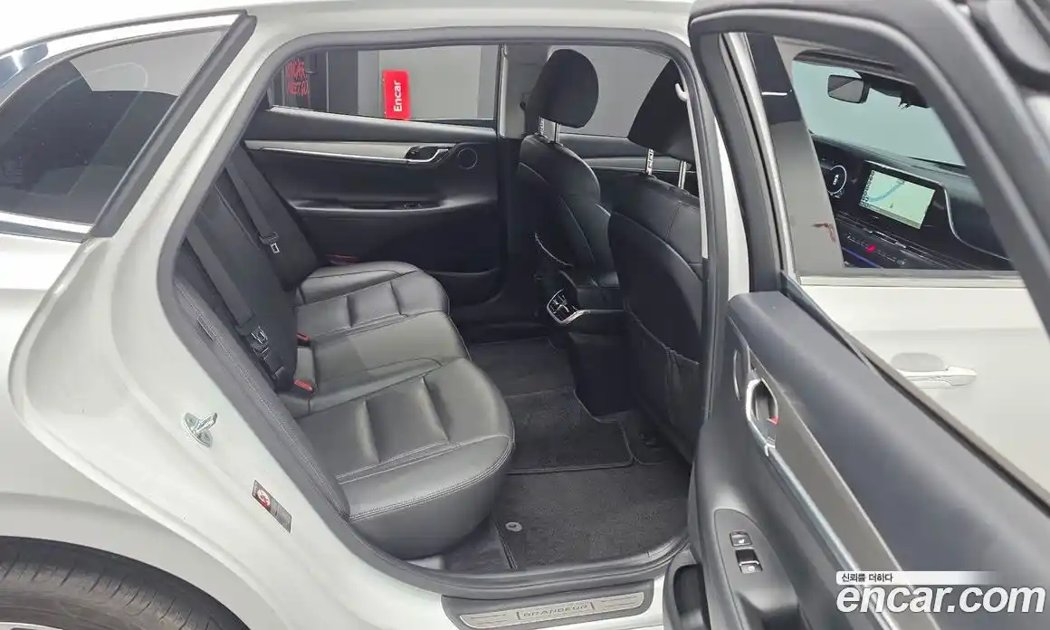 Hyundai Grandeur 2022 2.5 автомат (гидро), фото 12