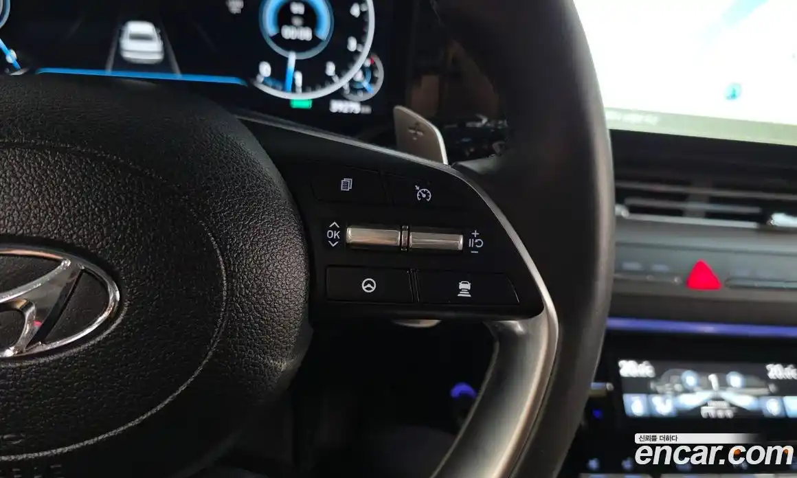 Hyundai Grandeur 2022 2.5 автомат (гидро), фото 18