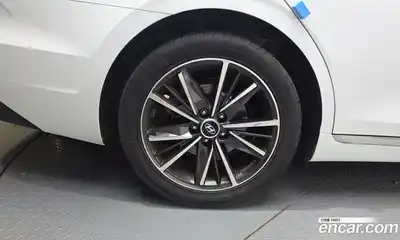 Hyundai Grandeur 2022 2.5 автомат (гидро), миниатюра 5