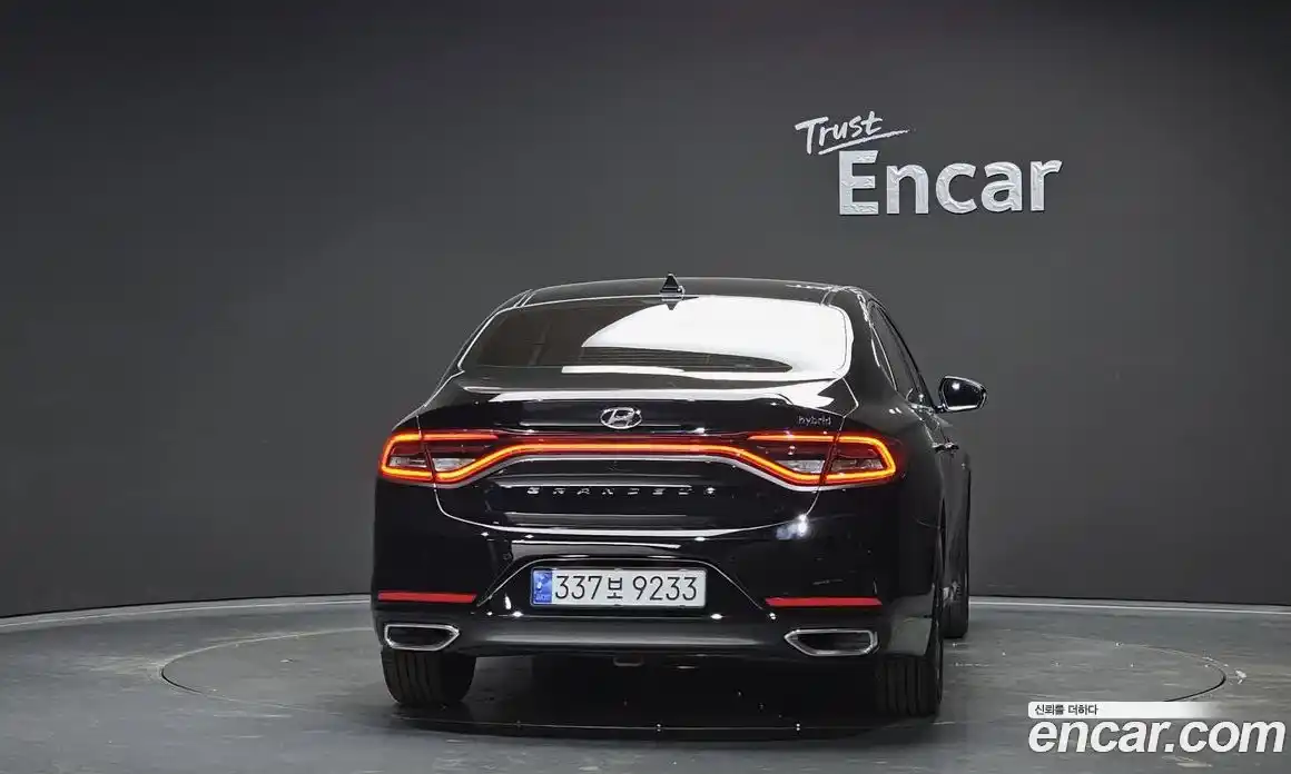 Hyundai Grandeur 2019 2.4 автомат (гидро), фото 4