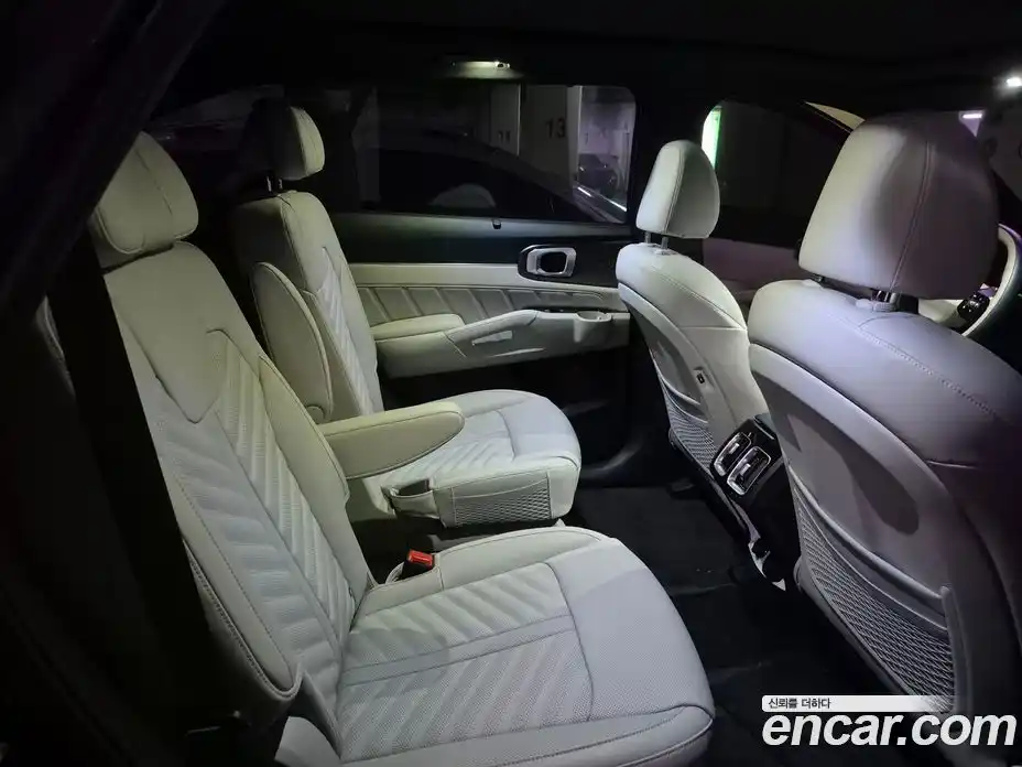 Kia Sorento 2025 1.6 автомат (гидро), фото 18