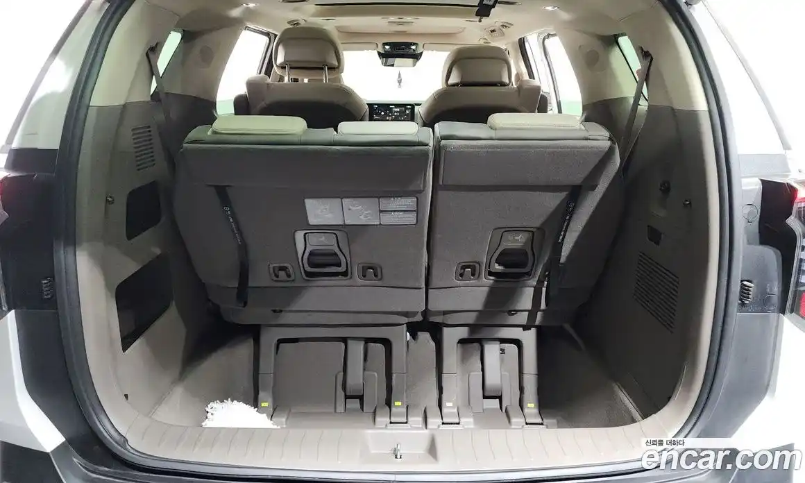 Kia Carnival 2025 2.2 автомат (гидро), фото 25