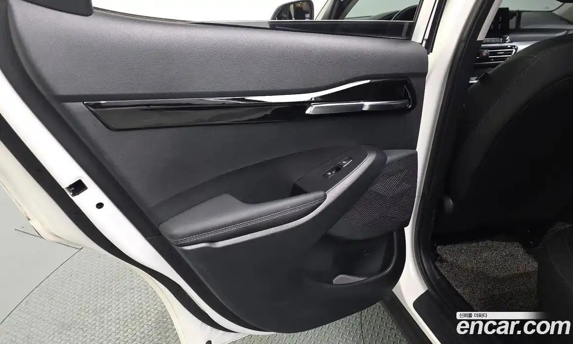 Kia Seltos 2022 1.6 автомат (гидро), фото 15