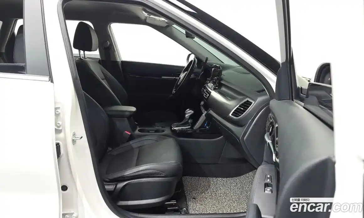 Kia Seltos 2022 1.6 автомат (гидро), фото 17