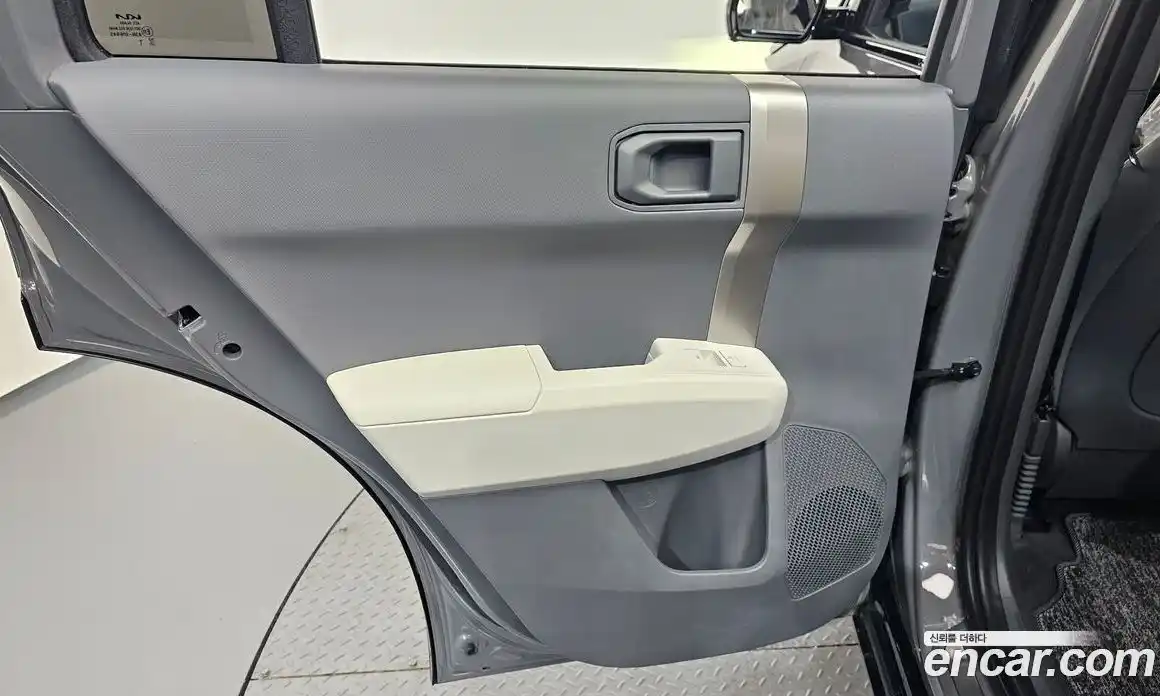Kia EV3 2024 0.2 автомат (гидро), фото 14