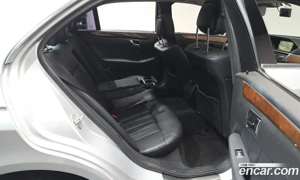 Mercedes-Benz E-Class 2012 3.5 автомат (гидро), фото 17