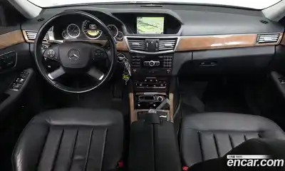 Mercedes-Benz E-Class 2012 3.5 автомат (гидро), миниатюра 10