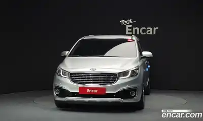 Kia Carnival 2016 2.2 автомат (гидро), миниатюра 3