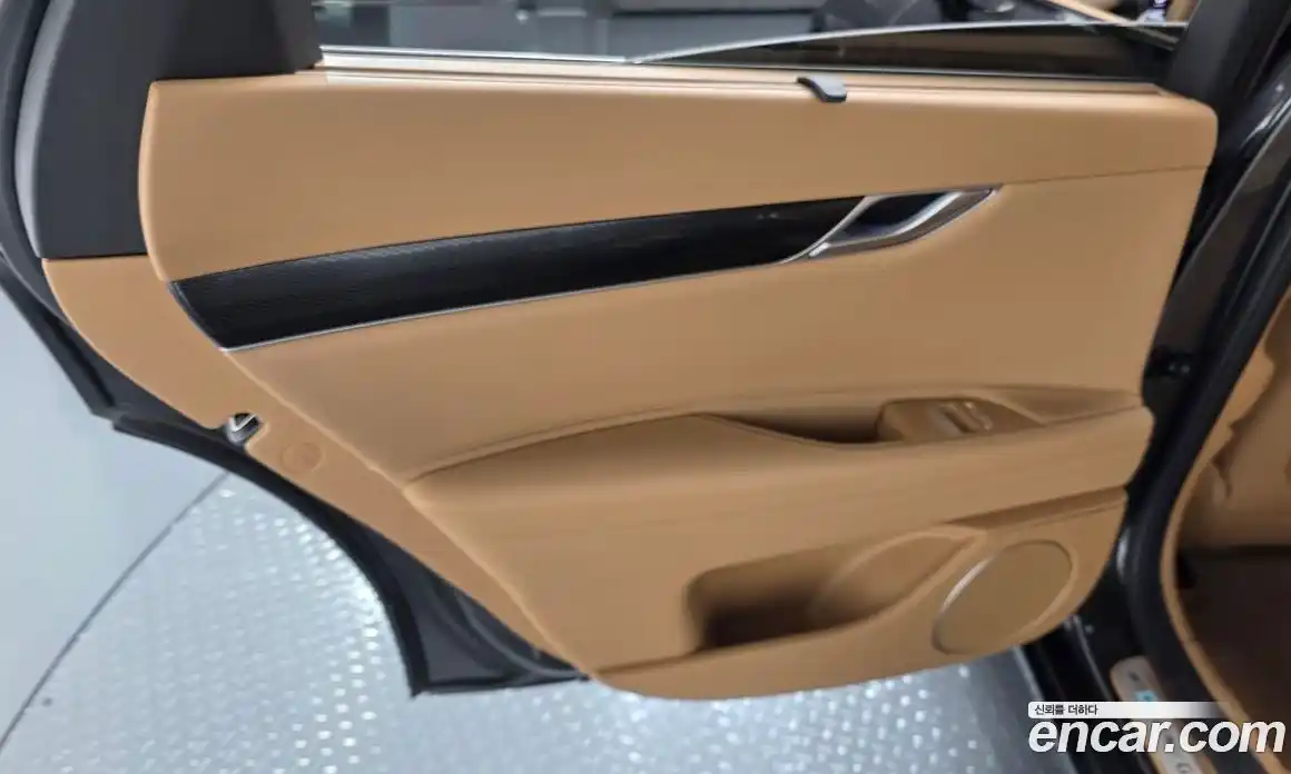 Genesis G80 2024 2.5 автомат (гидро), фото 14