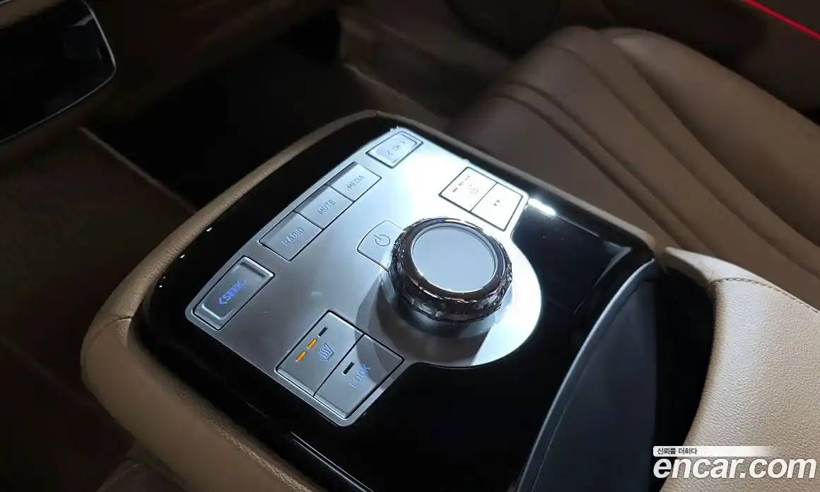 Genesis G80 2024 2.5 автомат (гидро), фото 32