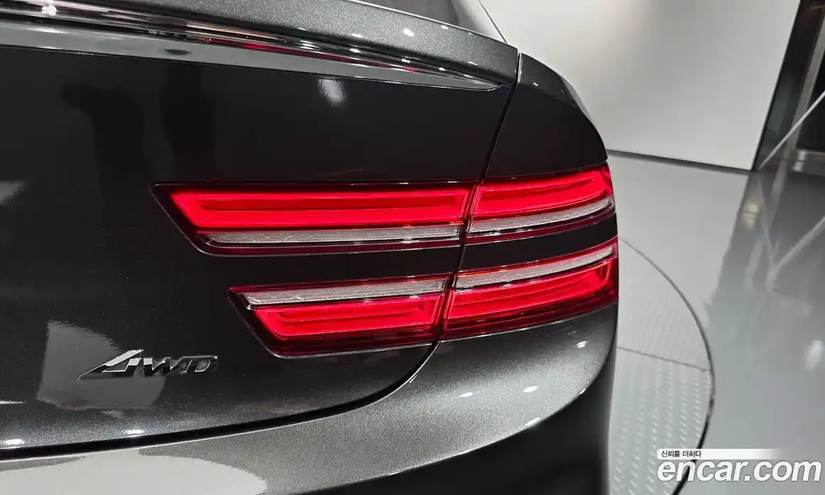 Genesis G80 2024 2.5 автомат (гидро), фото 8