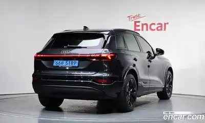 Audi Q6 e-tron, 2025, 9 283 км