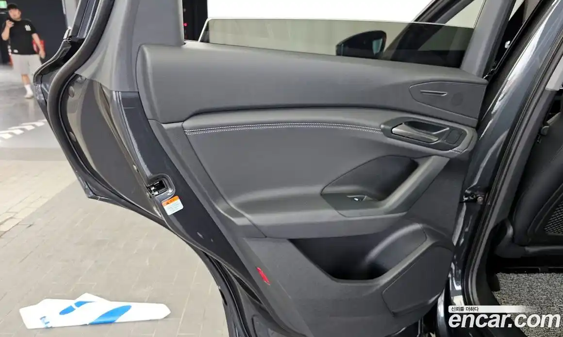 Audi Q6 e-tron 2025 0.2 автомат (гидро), фото 14