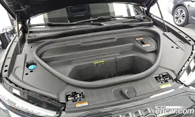 Audi Q6 e-tron 2025 0.2 автомат (гидро), миниатюра 5